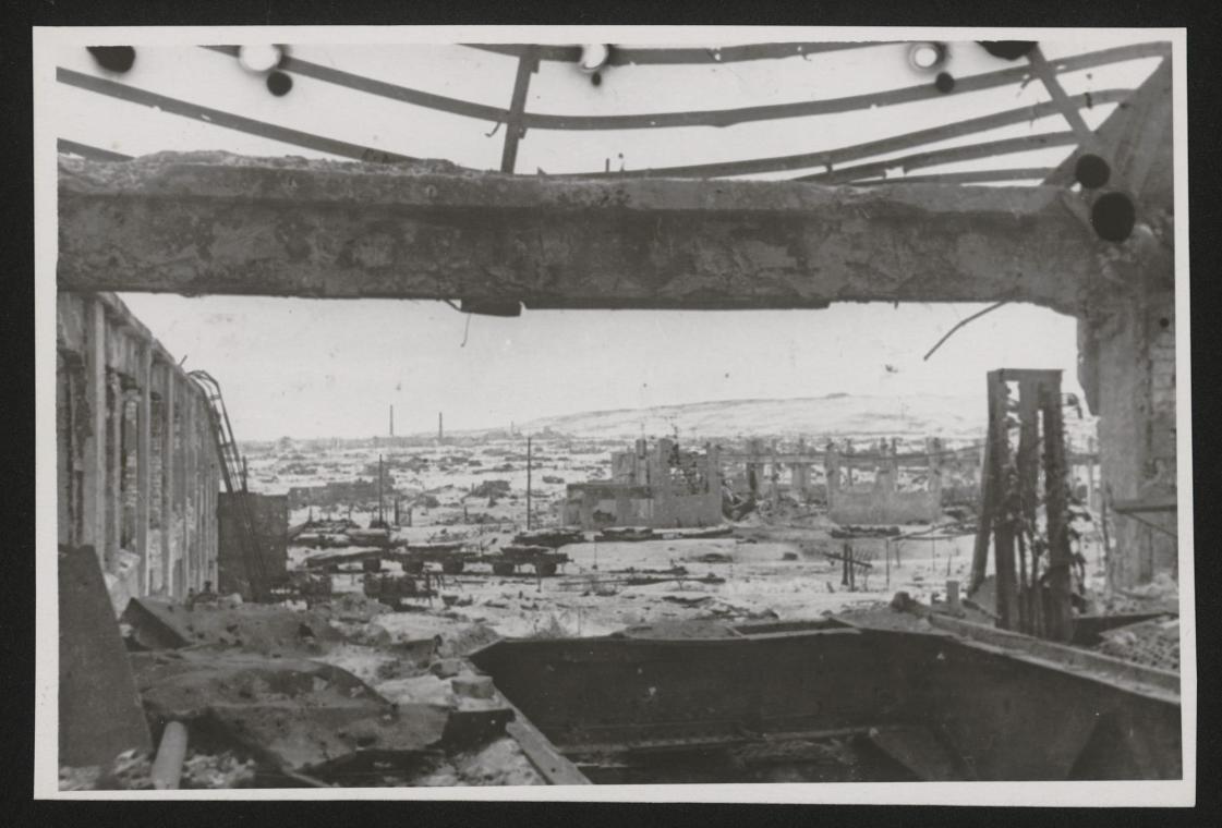 Панорама разрушенного завода "Красный Октябрь". Февраль 1943 года